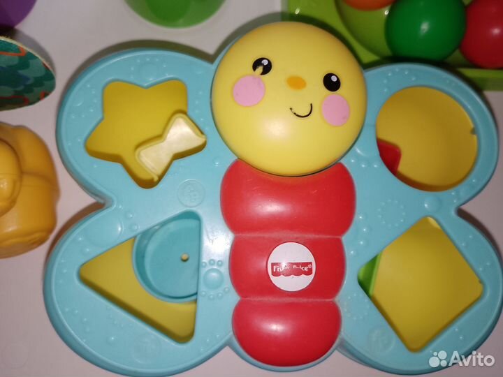 Набор игрушек для малышей