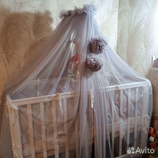 Балдахин в кроватку с держателем