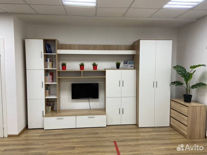 Стенка Мальта 350
