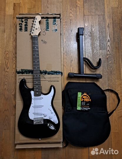 Электрогитара Fender Squier MM Stratocaster HT
