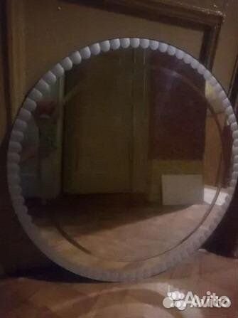 Зеркало узкое прямоугольное. Круглое настенное