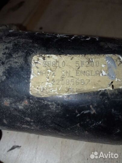 Nissan Micra моторчик переднего дворника