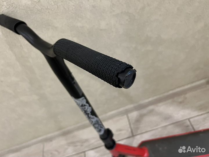 Трюковой детский самокат oxelo