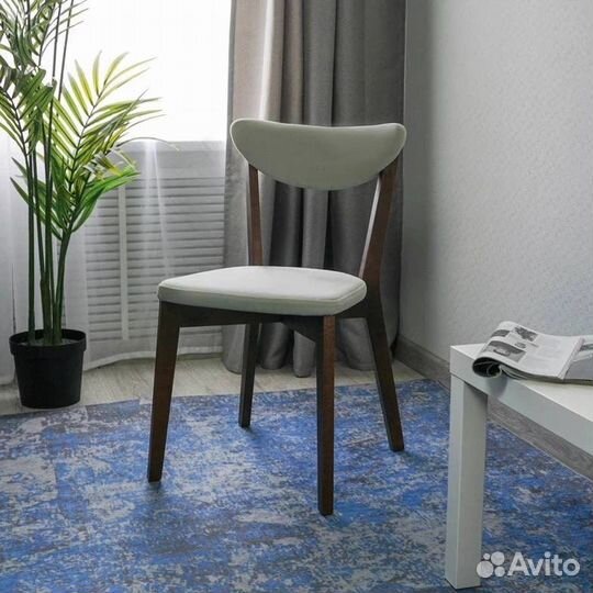 Стулья деревянные Vanessa