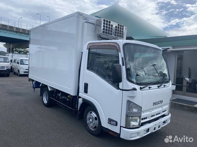 Isuzu Elf, 2010