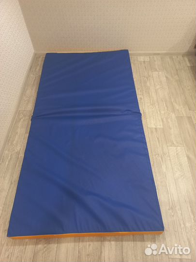 Мат гимнастический