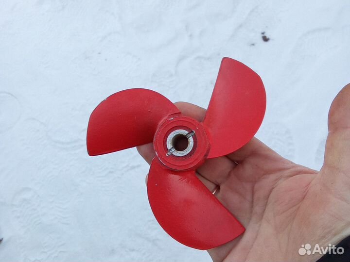 Винт салют барновский