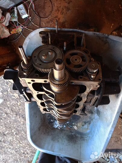 Блок цилиндров ZD-30 ниссан