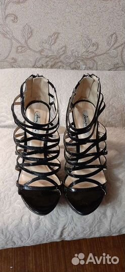 Босоножки женские 36 размер
