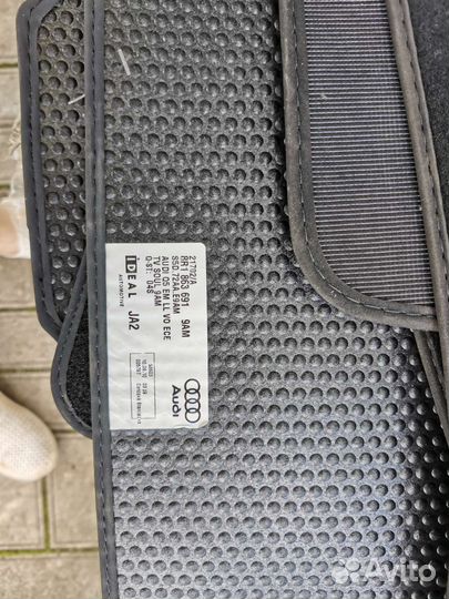 Автомобильные коврики audiQ5