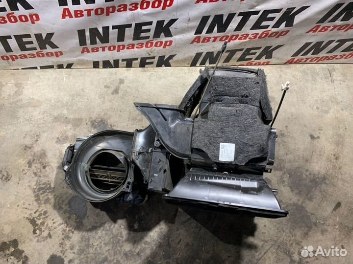 Корпус отопителя Volkswagen Polo седан 2015