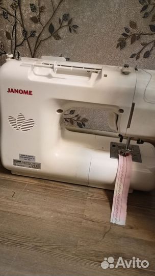 Швейная машина janome бу