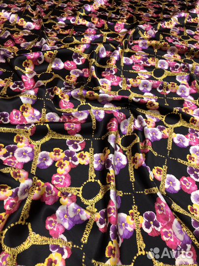 Ткань натуральный шелк с эластаном Valentino