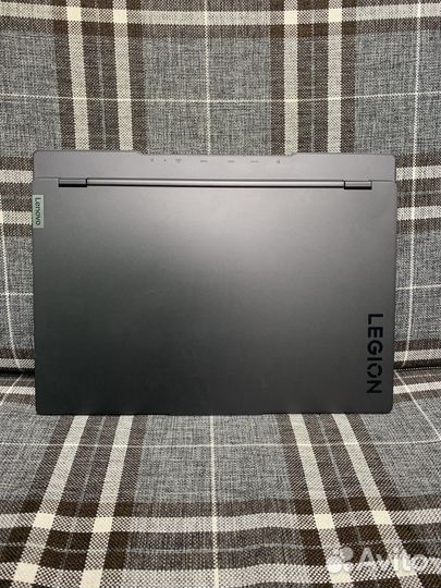 Ноутбук Lenovo legion r7000