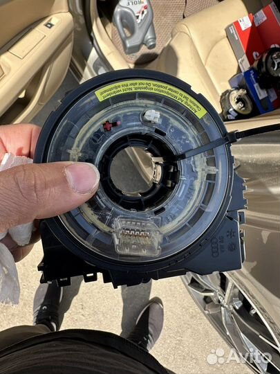 Подрулевой шлейф с датчиком ауди g85