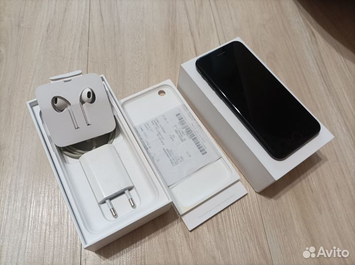 iPhone 7, 256 ГБ