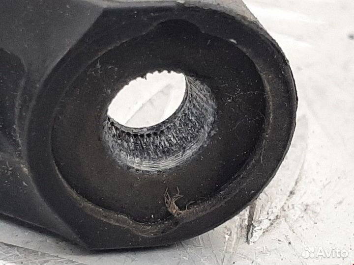 Щеткодержатель (поводок стеклоочистителя, дворник)