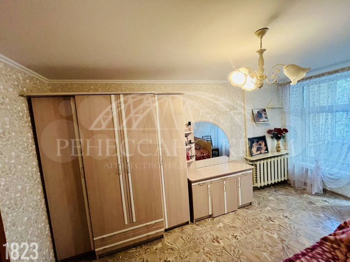 2-к. квартира, 54,3 м², 1/5 эт.