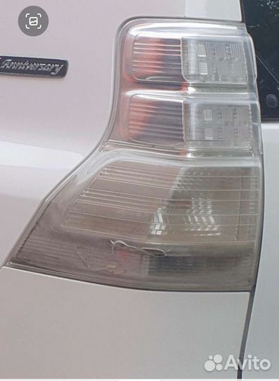 Задний левый фонарь Прадо 150
