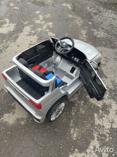 Электромобиль bmw новая