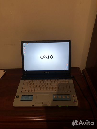 Ноутбук sony vaio vgn-fs215mr