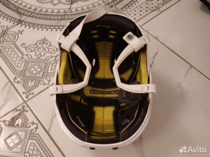 Шлемы хоккейные bauer re akt