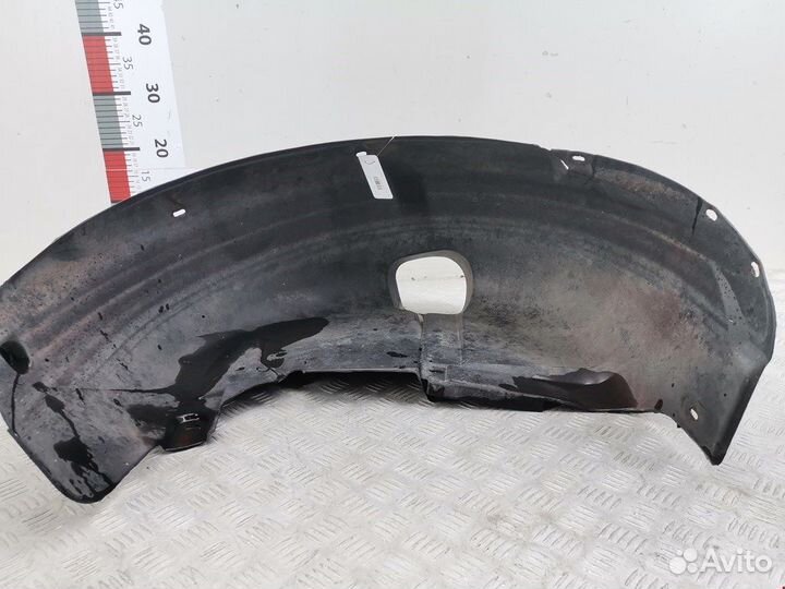 Подкрылок для Volkswagen Golf 4