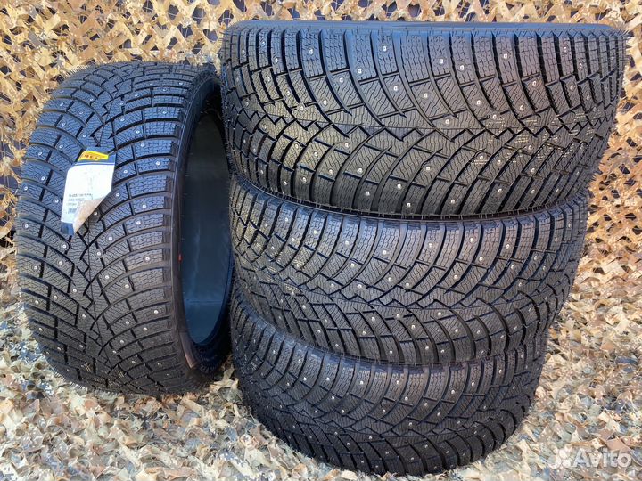 Pirelli Scorpion Ice Zero 2 285/40 R22 110H