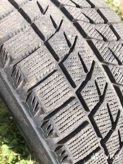 Bridgestone Blizzak WS-60 225/50 R17 94R