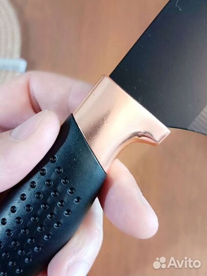 Новый острый нож для кухни