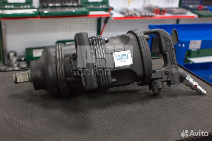 Пневмогайковерт ударный 1