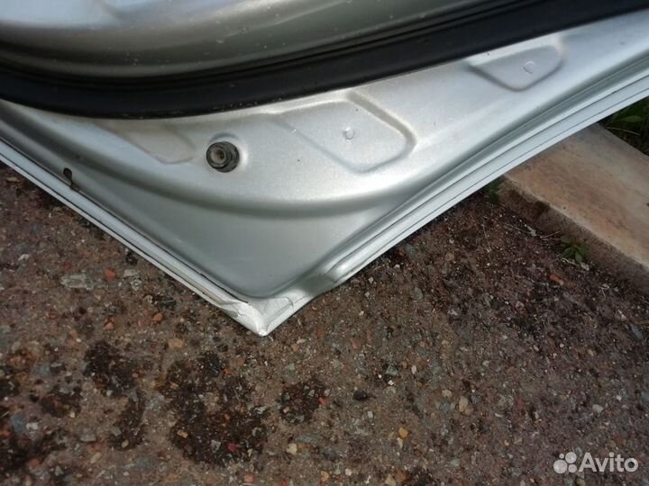 Двери авенсис 250 avensis 2 дверь