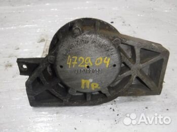 Опора двигателя Ауди A6 C4