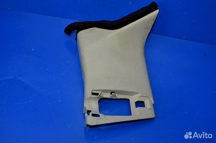 Салонная пластиковая крышка volvo FH (01.05)