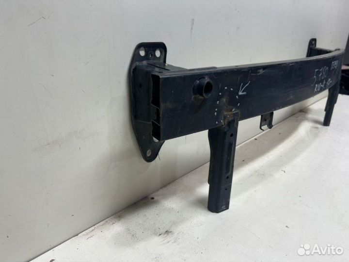 Усилитель бампера передний Kia Rio 4 2017