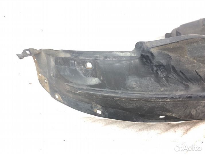 Подкрылок передний правый Honda Accord CM2 K20A