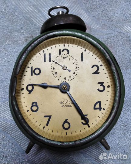 Часы-Будильник 2 час. завод
