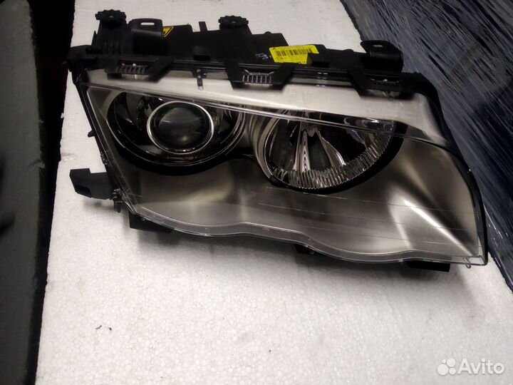 BMW 3 E46 Фара правая ксенон Седан новая