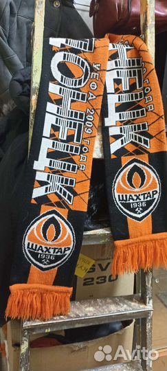 Шарф уефа 2009 года