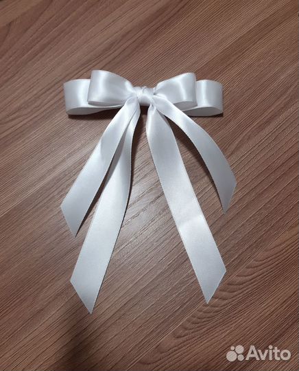 Бант на заколке-автомат