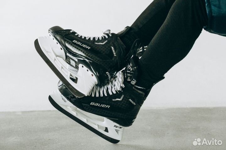 Хоккейные коньки bauer