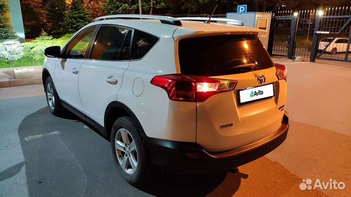 Toyota RAV4 2.2 AT, 2014, 160 000 км