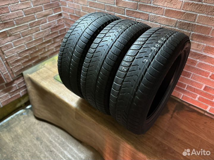 Pirelli Winter Sottozero 3 215/55 R18 99V