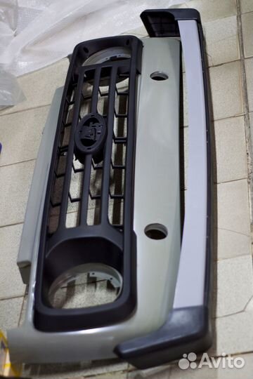 Бампер передний нива 2121 крашенный