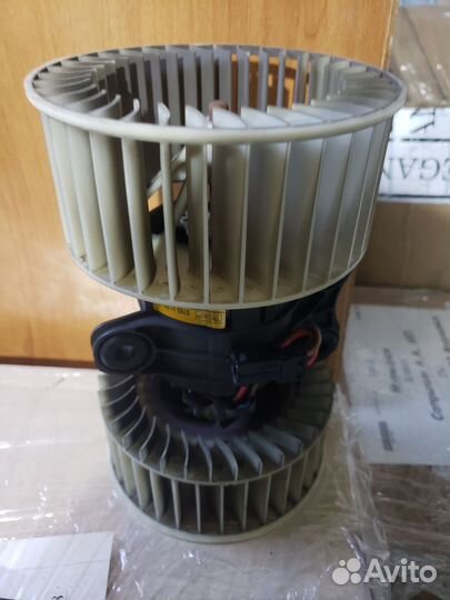 Вентилятор печки Х5 е53