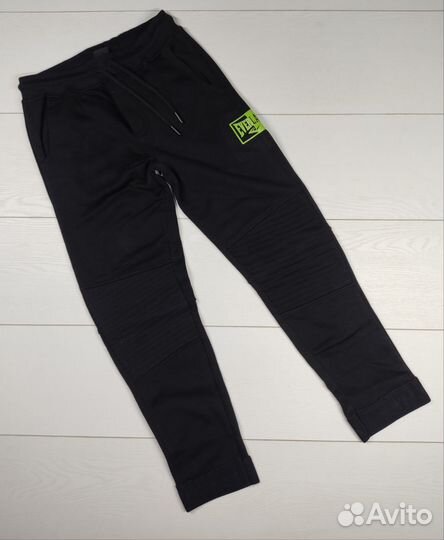 Комплект на мальчика 140 146