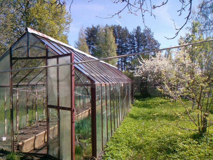 Дом 28 м² на участке 33 сот.