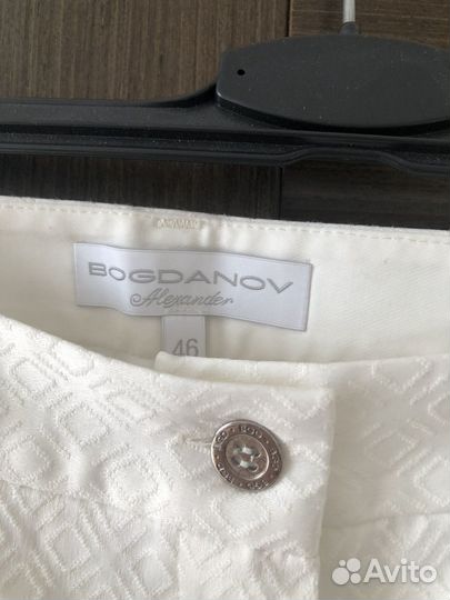 Белые брюки Александр Богданов Alexander Bogdanov