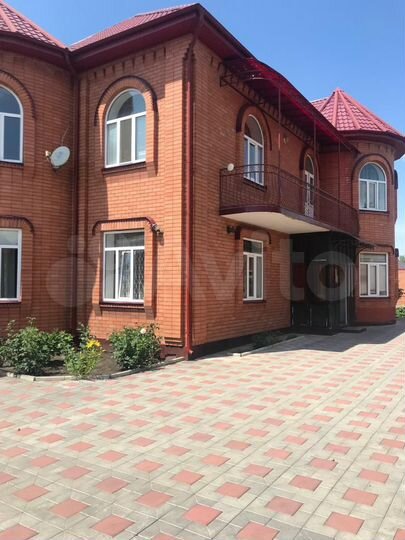 Дом 300 м² на участке 6 сот.