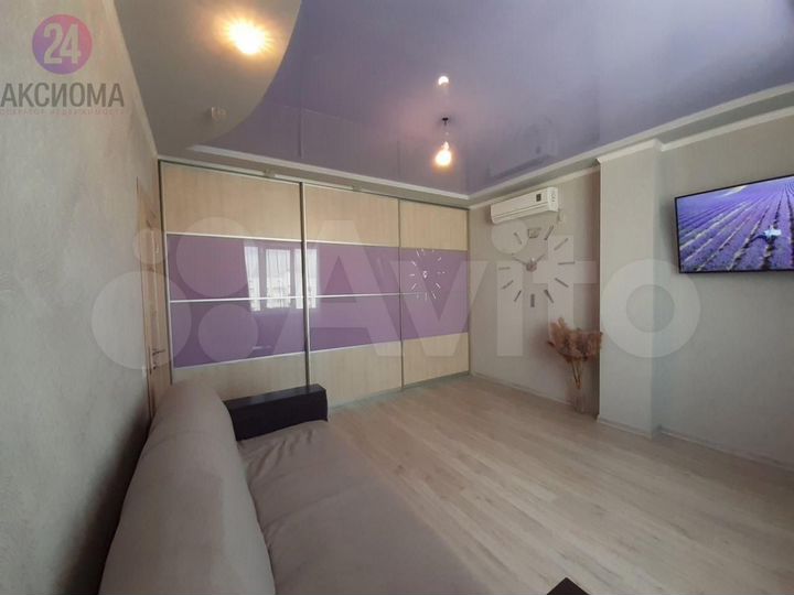 2-к. квартира, 64 м², 8/9 эт.